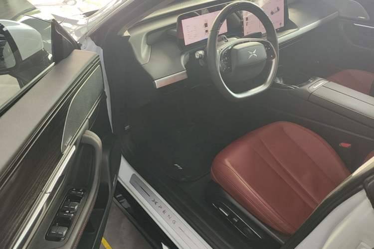 Used XPeng P7 2020 670E Left Front Seat