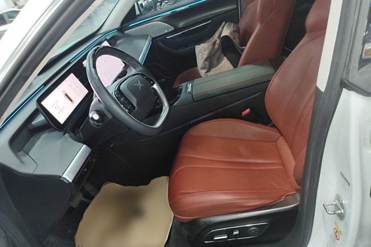 Used XPeng P7 2020 Rear-Drive Long-Range Smart Drive Version Left Front Seat