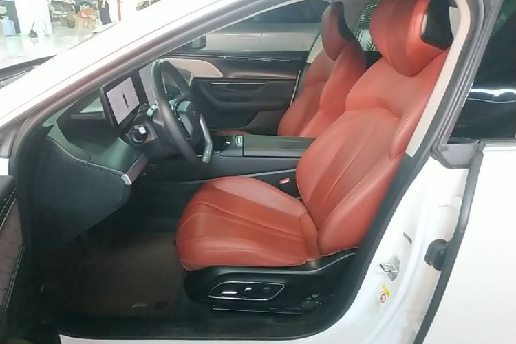Used XPeng P7 2020 586E Left Front Seat