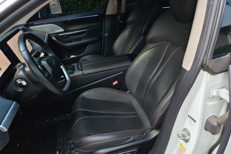 Used XPeng P7 2020 670N Left Front Seat