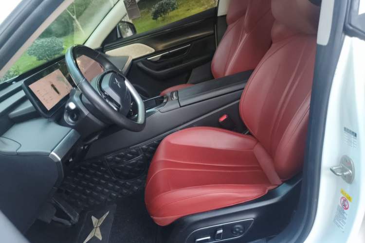 Used XPeng P7 2020 670E Left Front Seat