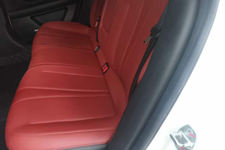 Used XPeng P7 2020 670E Left Rear Seat