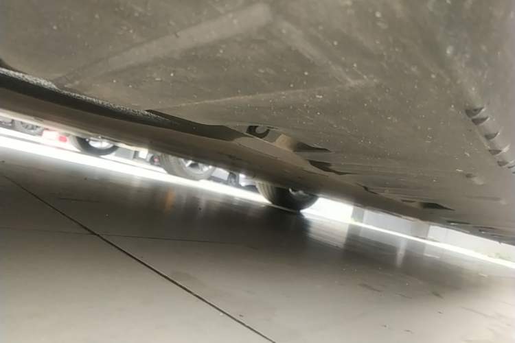 Used XPeng P7 2020 670E Left Side Sill