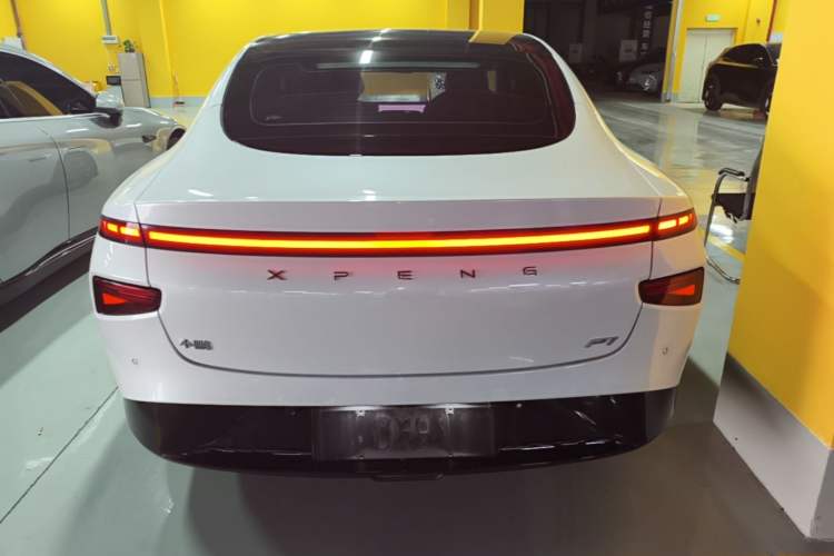 Used XPeng P7 2020 586N Rear