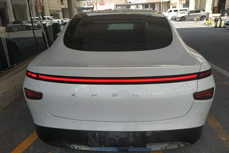 Used XPeng P7 2020 670E Rear