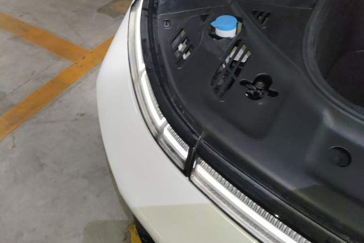 Used XPeng P7 2020 586N Right Front Headlight