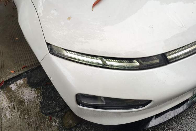 Used XPeng P7  Right Front Headlight