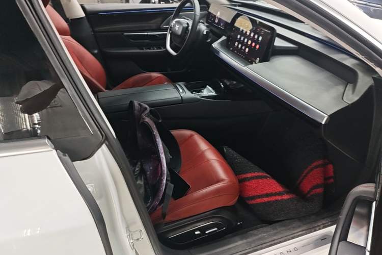 Used XPeng P7 2020 670E Right Front Seat