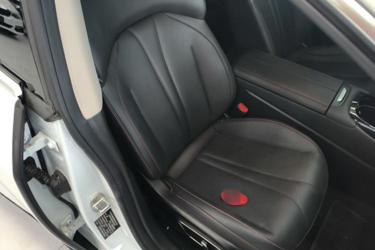 Used XPeng P7 2020 670E Right Front Seat
