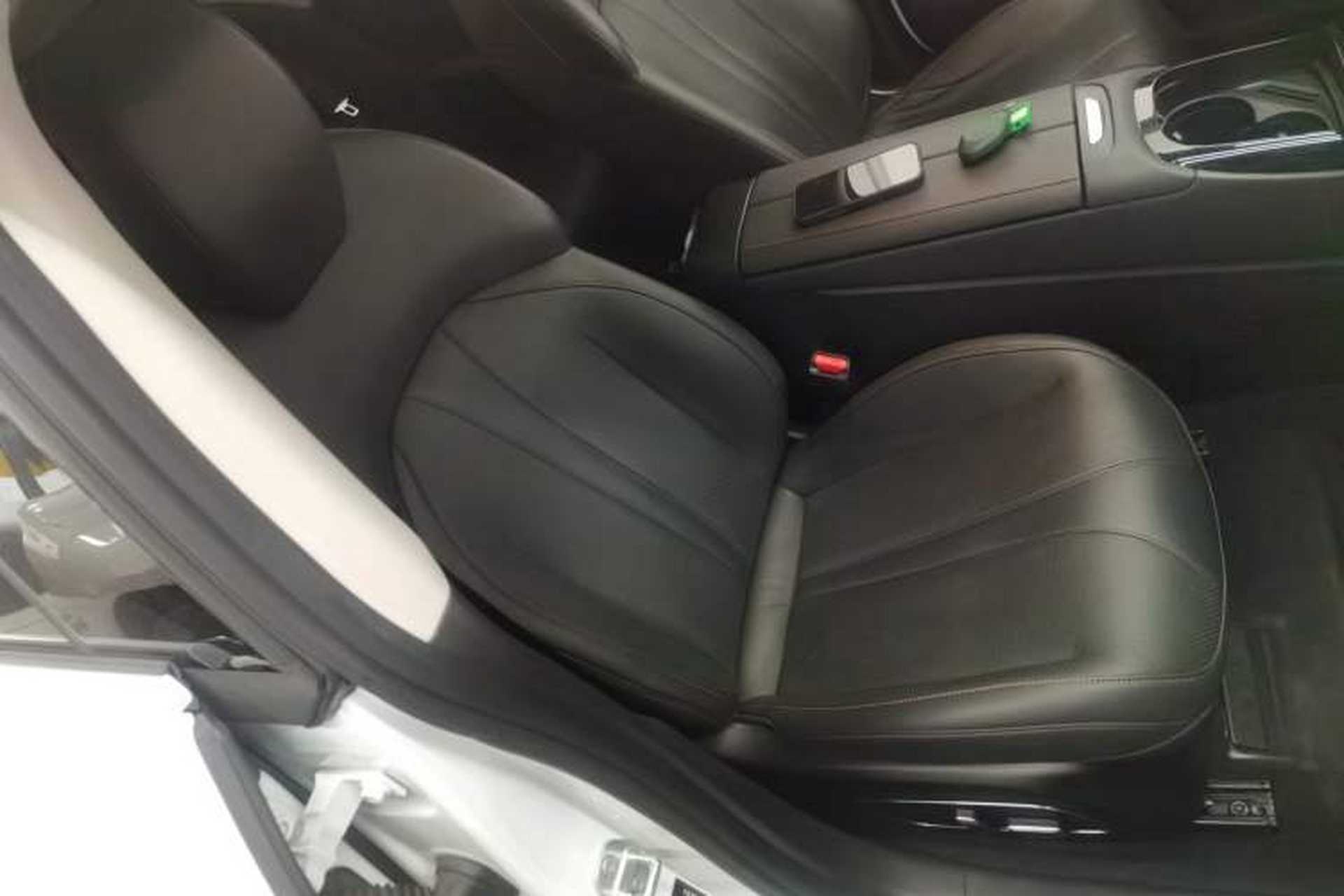 Used XPeng P7 2020 670N Right Front Seat