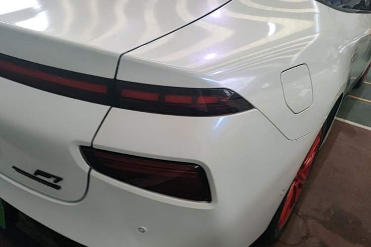 Used XPeng P7 2020 670E Right Rear Taillight