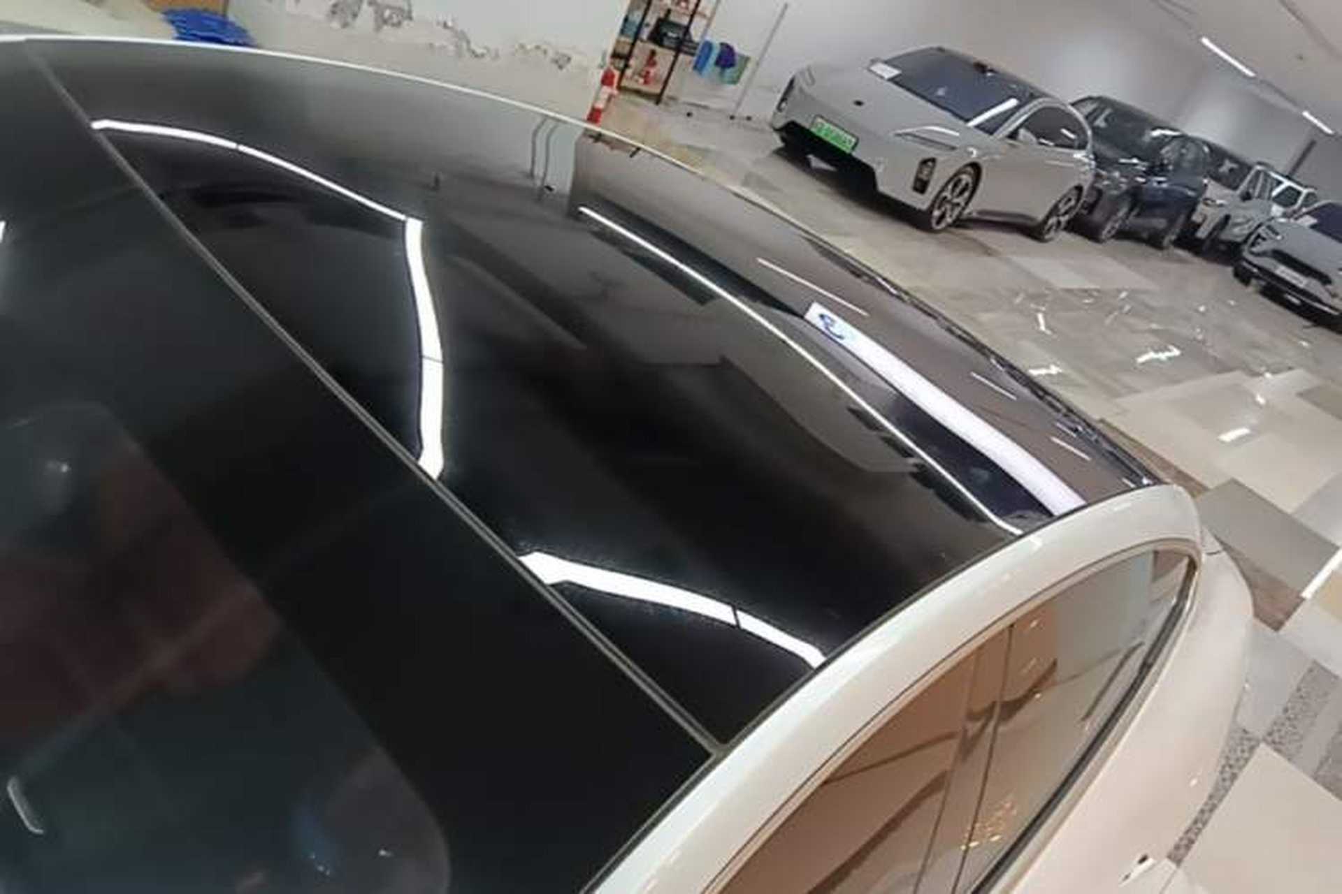 Used XPeng P7 2020 670N Roof