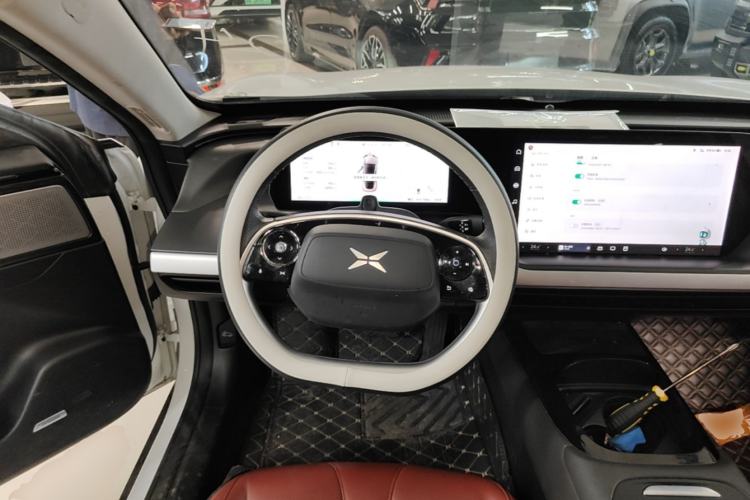 Used XPeng P7 2020 670N Steering Wheel