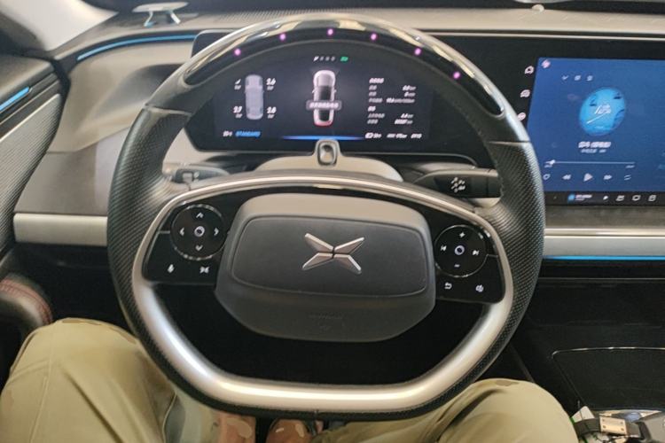 Used XPeng P7 2020 670E Steering Wheel