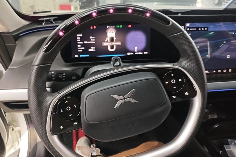 Used XPeng P7 2020 670E Steering Wheel