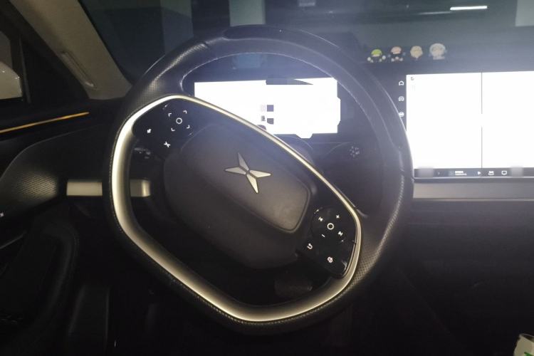 Used XPeng P7 2020 586N Steering Wheel