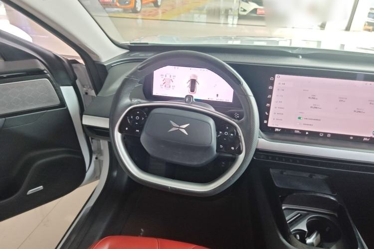 Used XPeng P7 2020 586E Steering Wheel