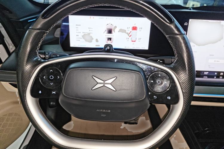 Used XPeng P7 2020 670E Steering Wheel