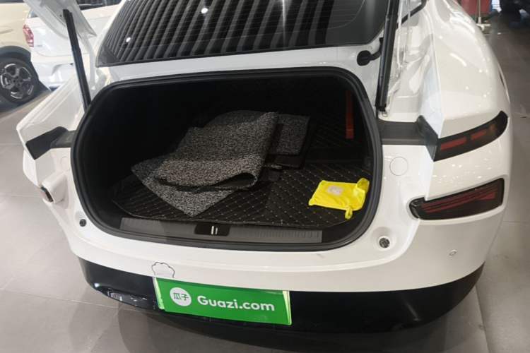 Used XPeng P7 2020 586N Trunk