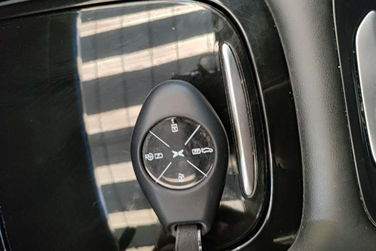 Used XPeng P7 2020 670E Vehicle Key