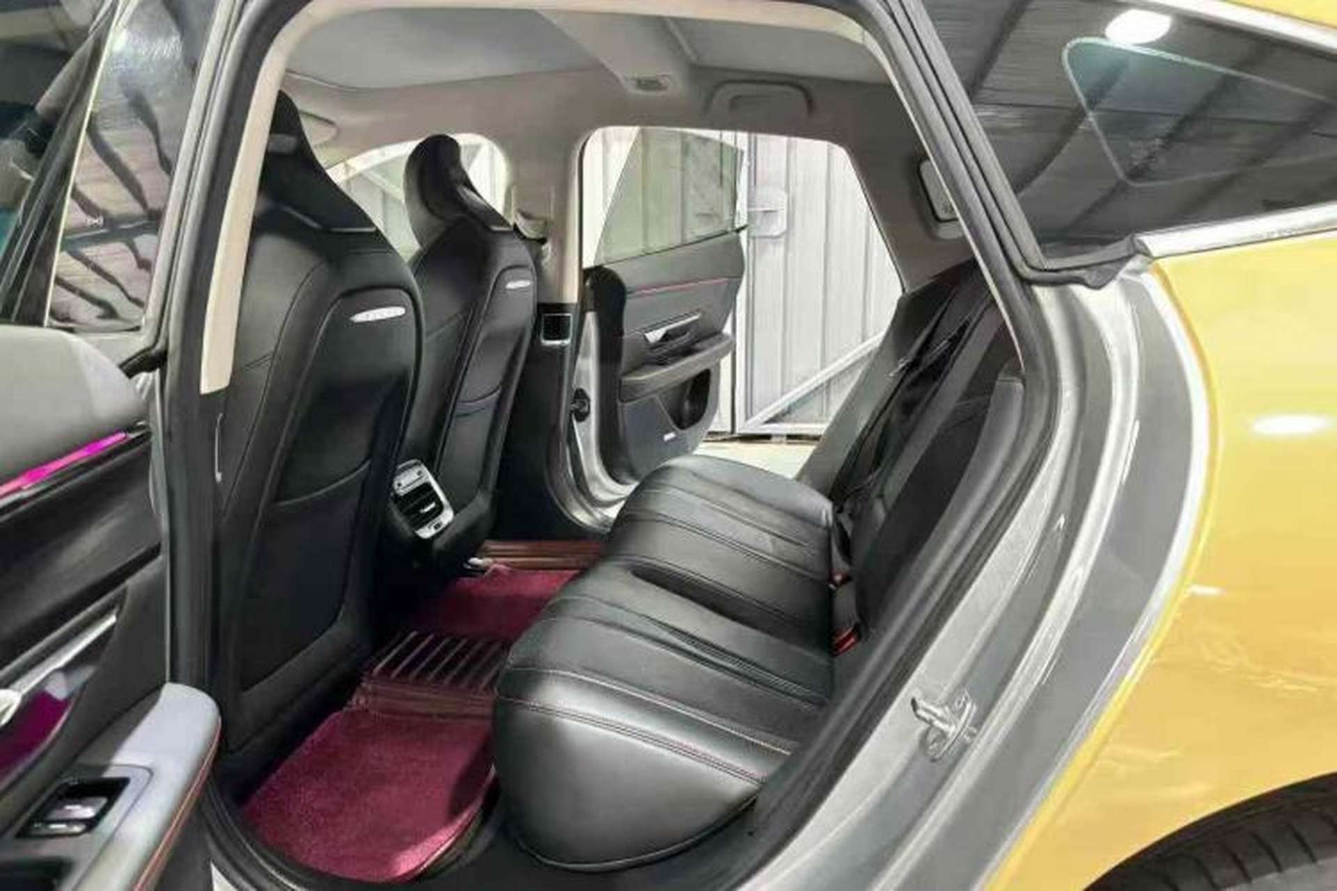 Used XPeng P7 2020 670E Interior 3