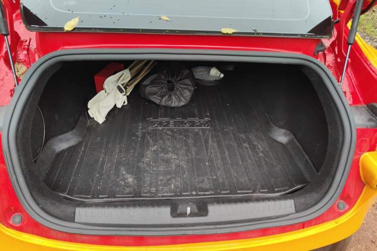 Used XPeng P7 2020 586E Trunk