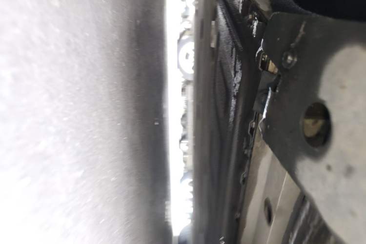 Used XPeng P7 2021 480N Chassis Front Left