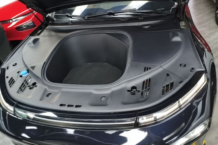 Used XPeng P7 2021 480G Engine Bay