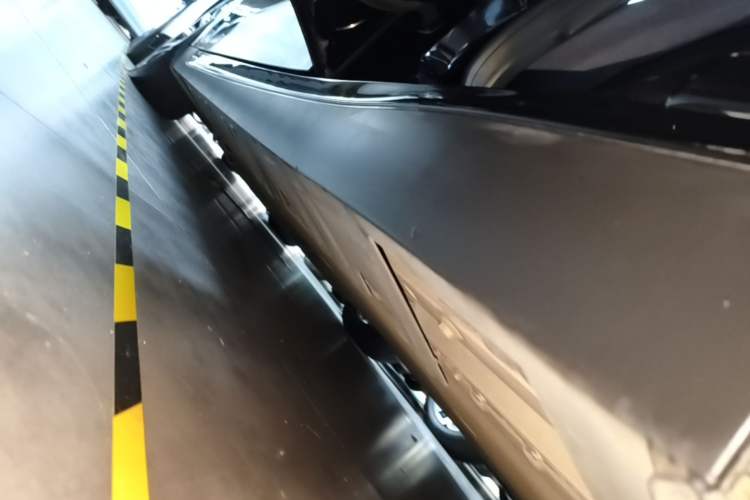 Used XPeng P7 2021 480G Left Side Sill