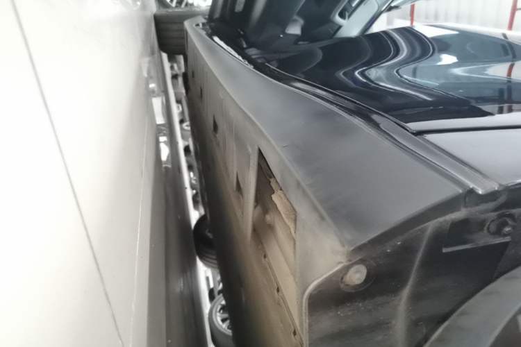 Used XPeng P7 2021 480E Left Side Sill