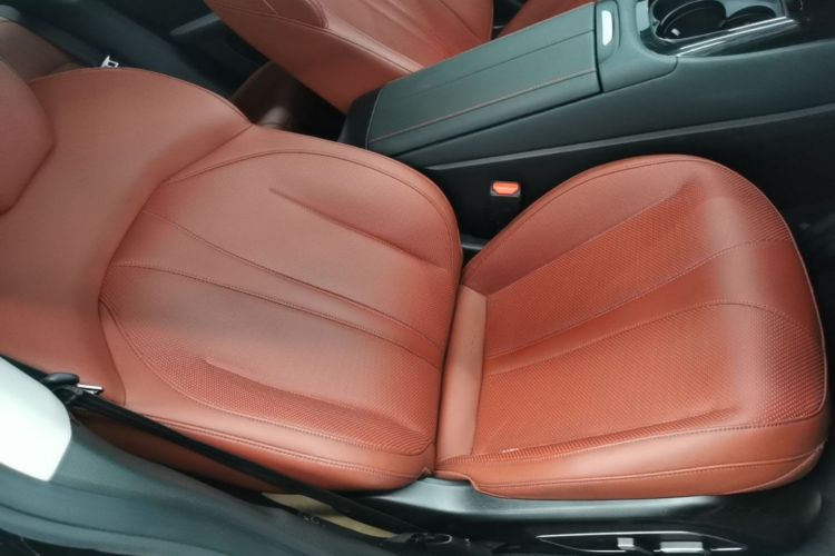 Used XPeng P7 2021 480E Right Front Seat