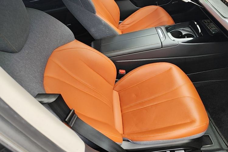 Used XPeng P7 2021 480G Right Front Seat