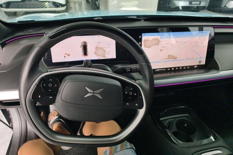 Used XPeng P7 2021 670E Pengyi Edition Center Console