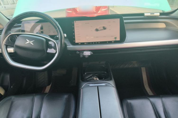 Used XPeng P7 2021 480N Center Console