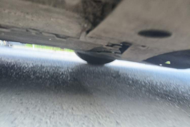 Used XPeng P7 2021 480N Chassis Front Right