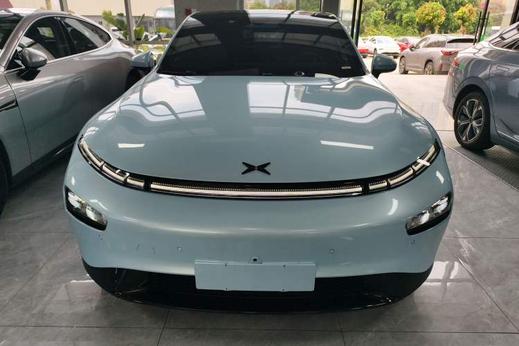 Used XPeng P7 2021 670E Pengyi Edition Front