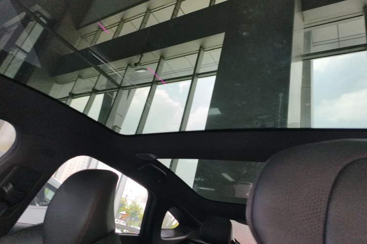 Used XPeng P7 2021 670E Pengyi Edition Headliner