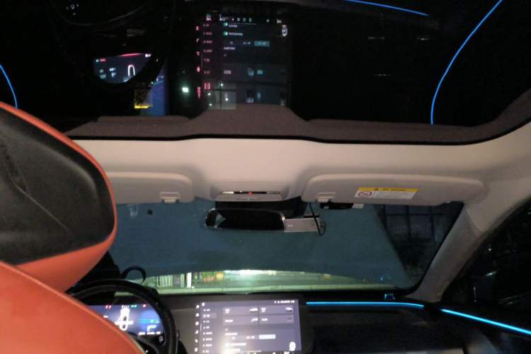 Used XPeng P7 2021 670G Headliner