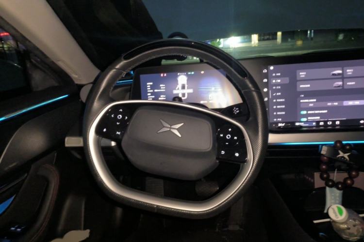 Used XPeng P7 2021 670G Steering Wheel