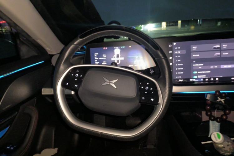 Used XPeng P7 2021 670G Steering Wheel