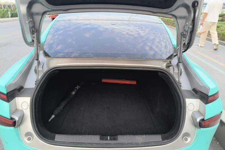 Used XPeng P7 2021 480N Trunk