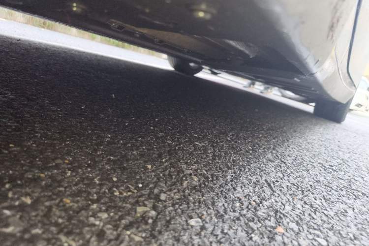 Used XPeng P7 2021 480N Chassis Front Left