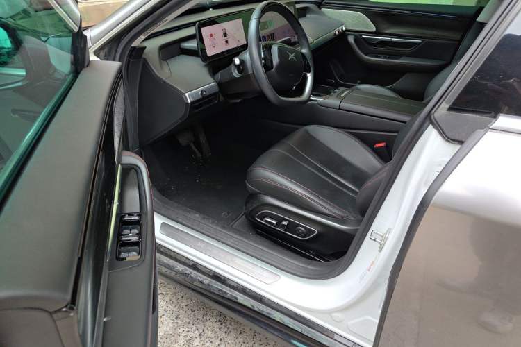 Used XPeng P7 2021 480N Driver Seat