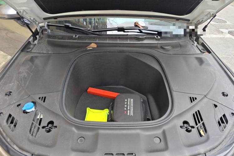 Used XPeng P7 2021 480N Engine Bay