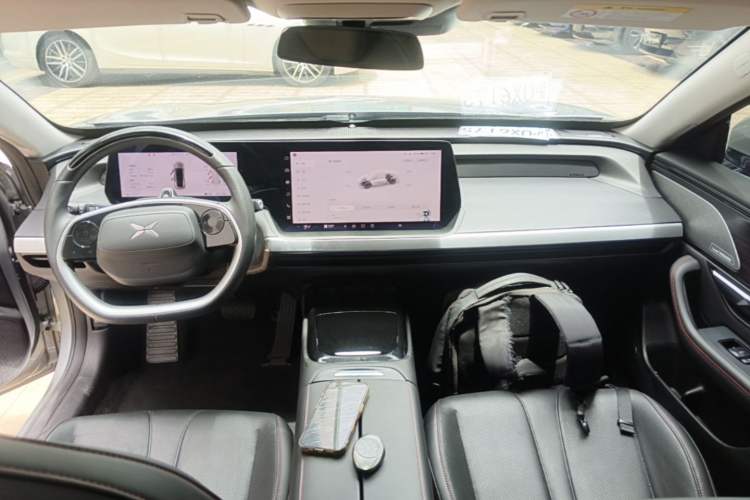 Used XPeng P7 2021 480N Center Console