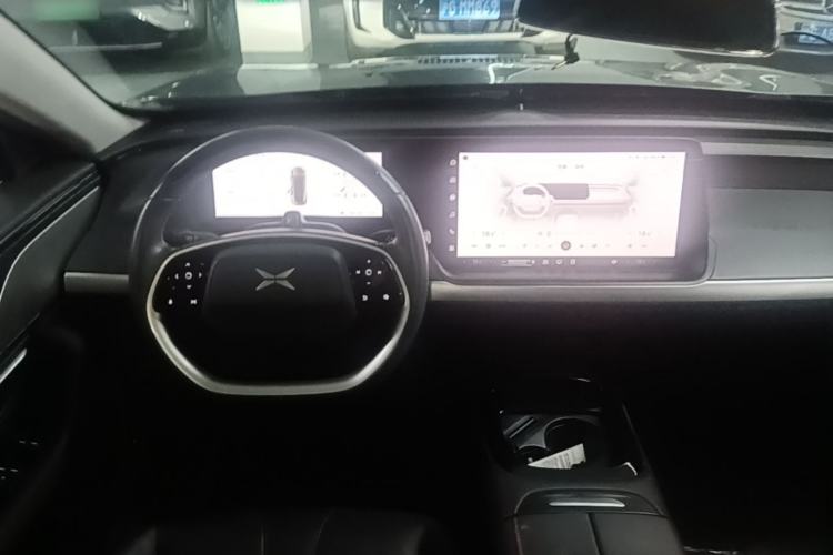Used XPeng P7 2021 480N Center Console