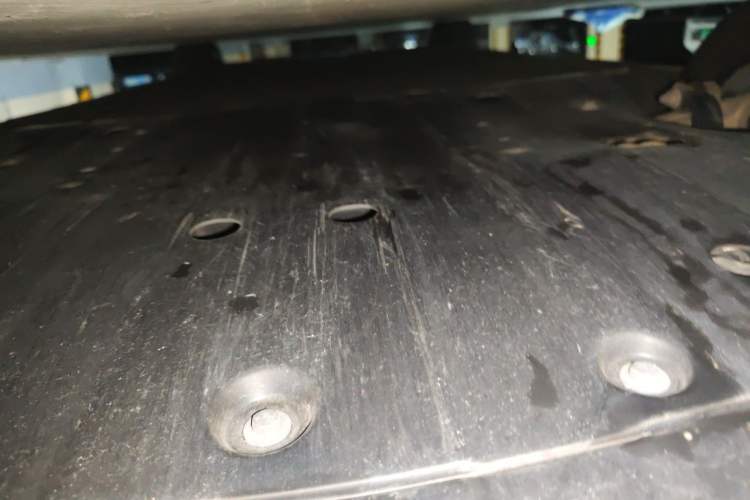 Used XPeng P7 2021 670G Chassis Front
