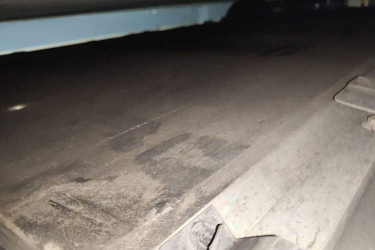 Used XPeng P7 2021 670G Chassis Front Right