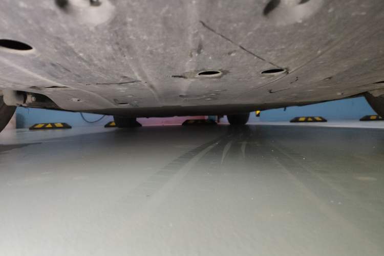 Used XPeng P7 2021 480N Chassis Front