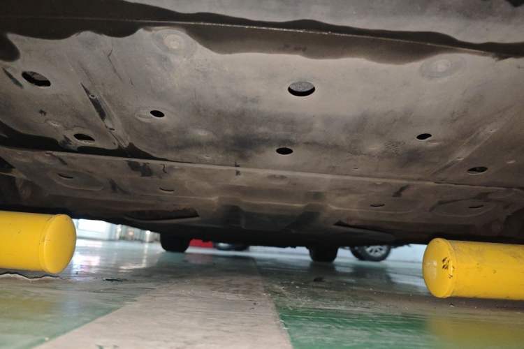 Used XPeng P7 2021 480N Chassis Rear